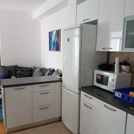 Viola Apartment *